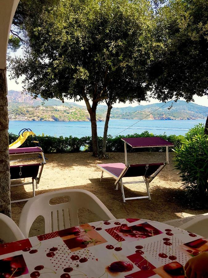 קאפוליברי Casa Anna - Capo Perla Apartments מראה חיצוני תמונה